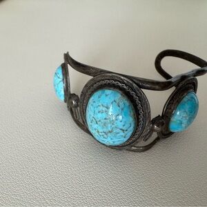 Vintage Turquoise Stone Silver Cuff Bracelet